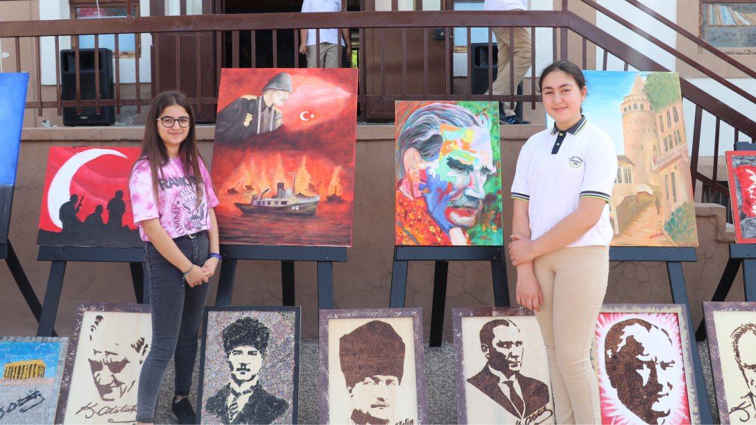 Dumlupınar Ortaokulu'nda Yıl Sonu Sergisinin Açılışı Yapıldı